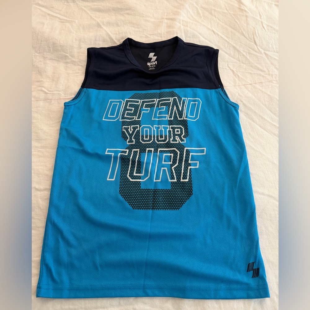 Boys 10/12 dri-fit sleeveless shirt 
Children’s Place
Like new condition